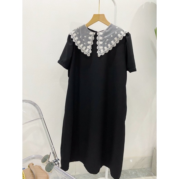 Váy Thô Đen Cổ Bả To Bầu Bí Bon Chen, Dáng Váy Suông Rộng Dễ Mặc Phù Hợp Với Tất Cả Dáng Người | BigBuy360 - bigbuy360.vn