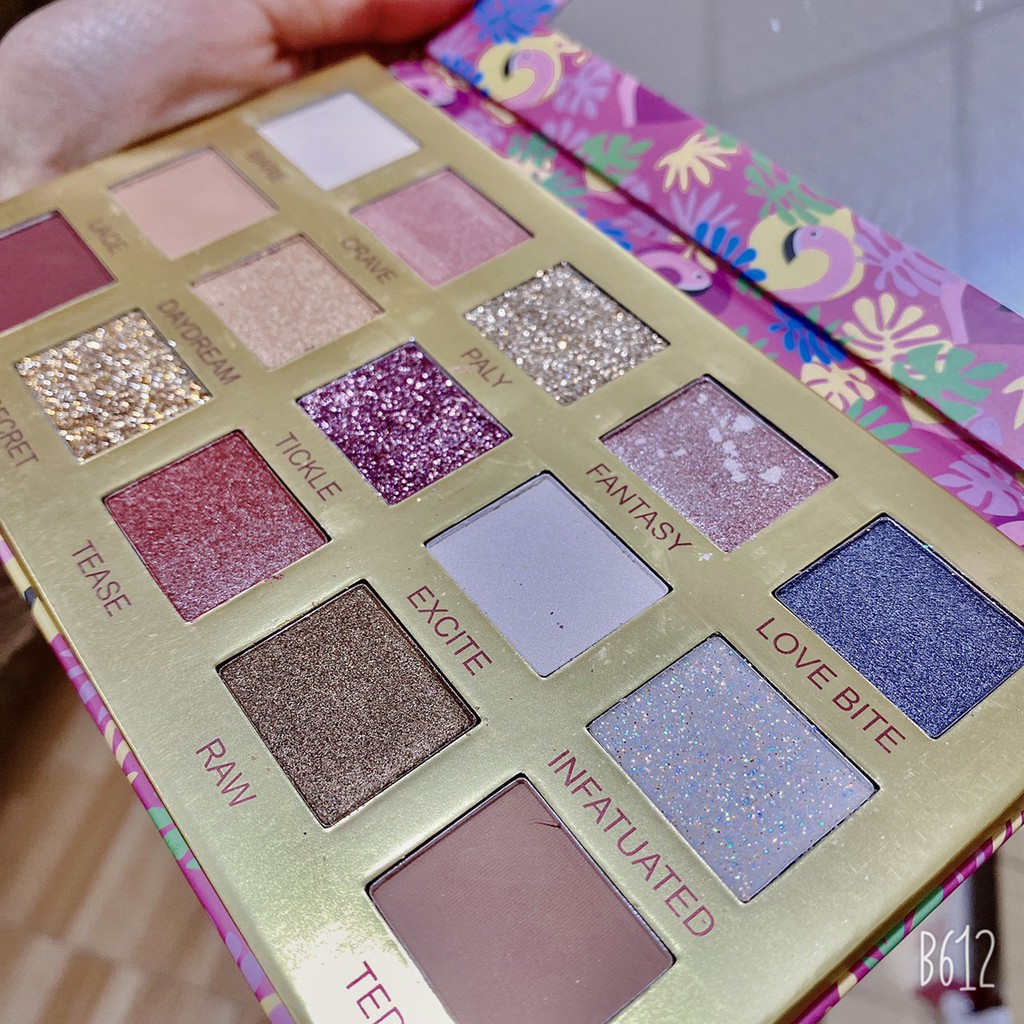 Bảng mắt nhũ 15 ô Taset mẫu mới