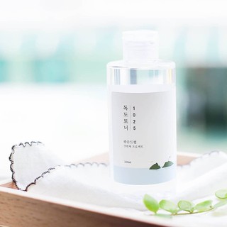 Nước Cân Bằng Toner Round Lab 1025 Dokdo 100ml