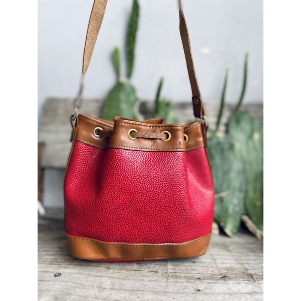 SALE Mạnh miệng túi có rạn-túi si hiệu Elle