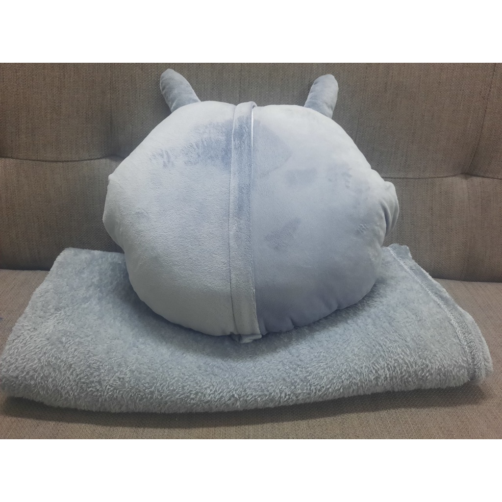 Bộ Chăn Gối Văn Phòng Totoro Tròn Đáng Yêu