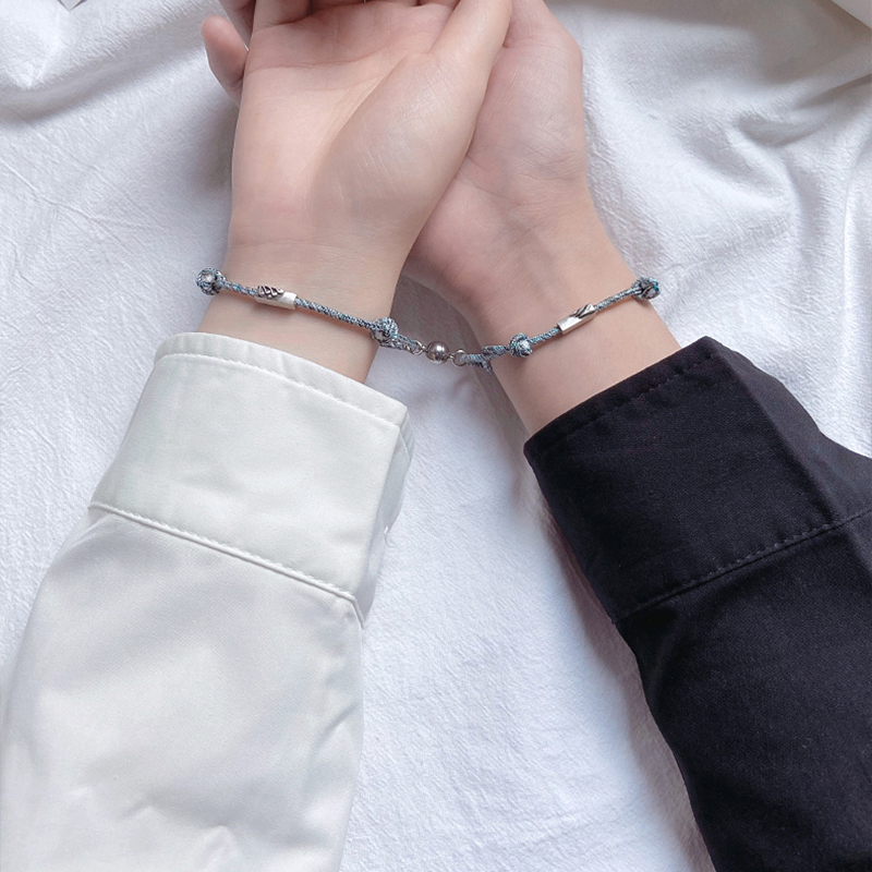 [Mã FAMAYFA giảm 10K đơn 50K] Vòng tay đôi nam châm dành cho cặp đôi | BigBuy360 - bigbuy360.vn