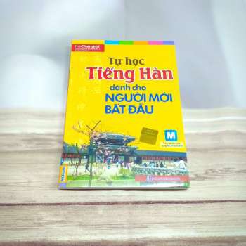 Cuốn sách Tự Học Tiếng Hàn Dành Cho Người Mới Bắt Đầu   - Tác giả The Changmi