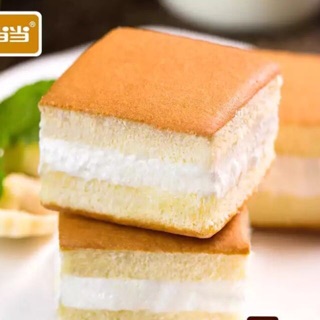 10 CHIẾC BÁNH CHUỐI KEM TƯƠI