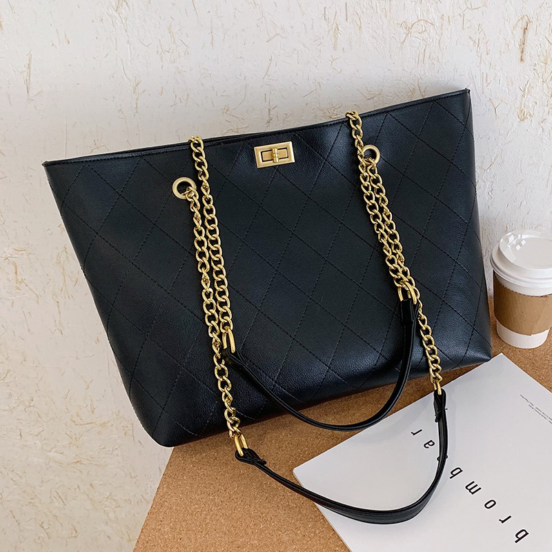 CÓ SẴN D221 Túi xách phối dây xích khóa ngang thời trang