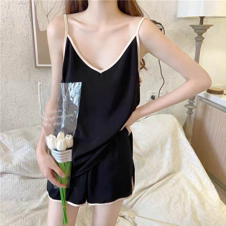 Bộ ngủ lụa hai dây, đồ ngủ ngắn chất lụa Thái thoáng mát, gợi cảm | BigBuy360 - bigbuy360.vn