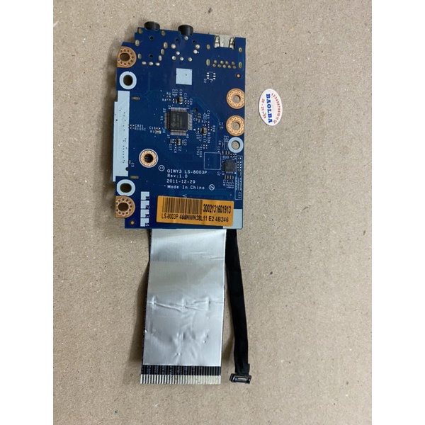 Board jack âm thanh và cổng usb laptop Lenovo Y580