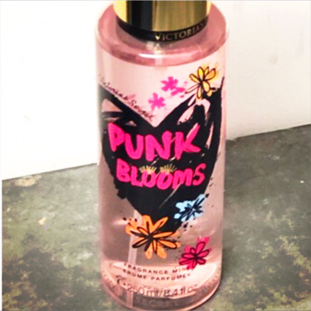 [𝗦𝗔𝗟𝗘]..::✨Xịt Body Mist Dưỡng Thể Victoria’s Secret &quot;Punk Bloom&quot; / Chuẩn Auth✨::..