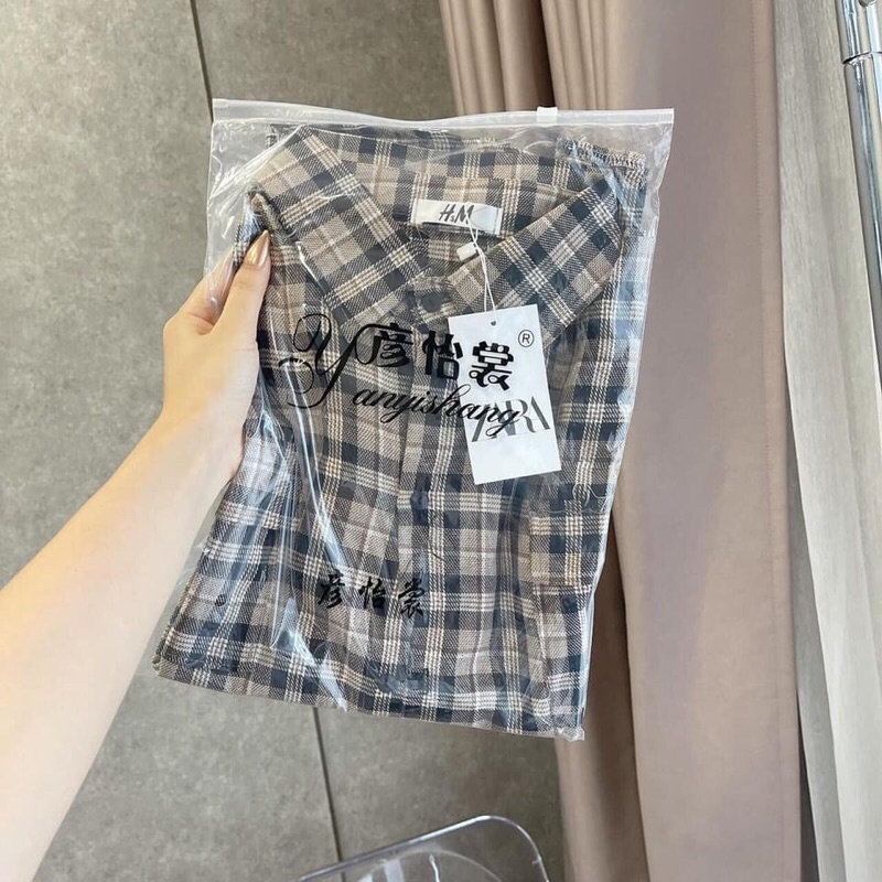 ÁO SƠ MI KẺ MÀU SANG