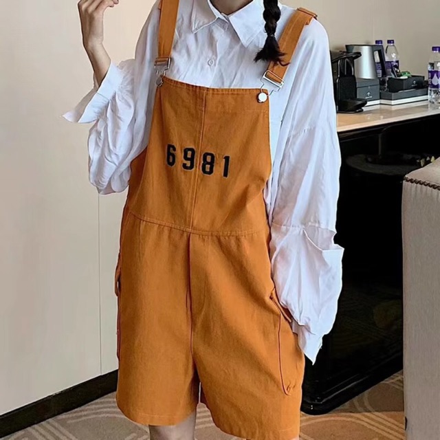 Quần yếm túi hộp thêu 6981 form to rộng (không kèm áo) | BigBuy360 - bigbuy360.vn