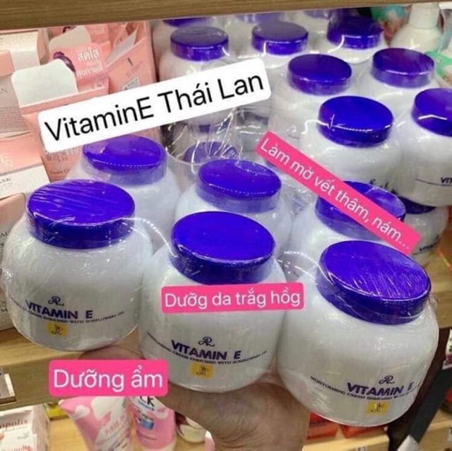 DƯỠNG ẨM VITAMIN E