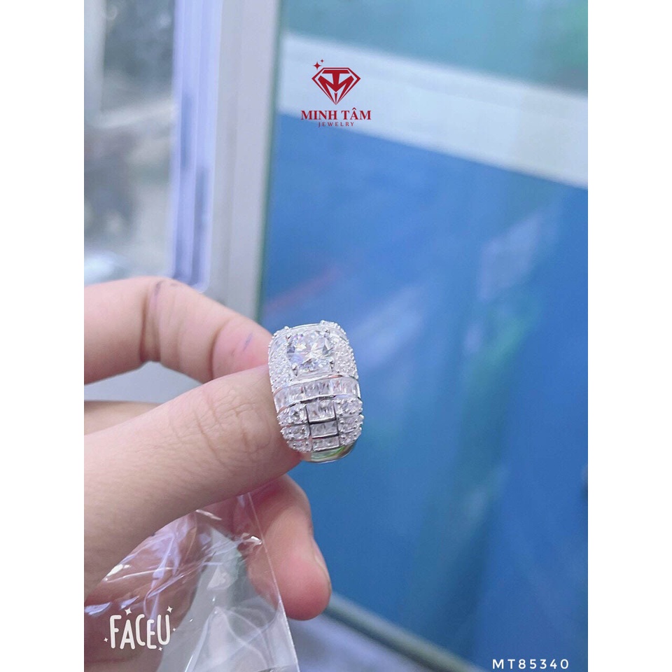 Nhẫn nam bạc 950 có lót lòng ổ đá chủ 8 ly viền đá piaget-Minh Tâm Jewelry