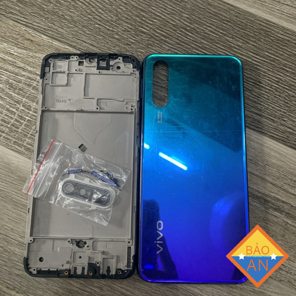 bộ vỏ vivo S1 ( gồn sườn,lưng ,phím ,kính cam) zin