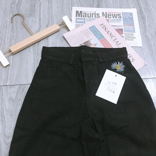 Quần baggy hoa cúc