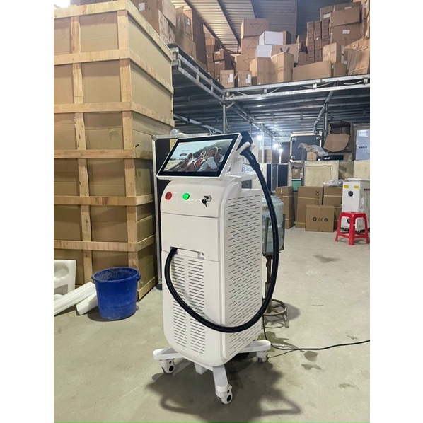 Máy triệt lông DIODE LASER 808 1 tay