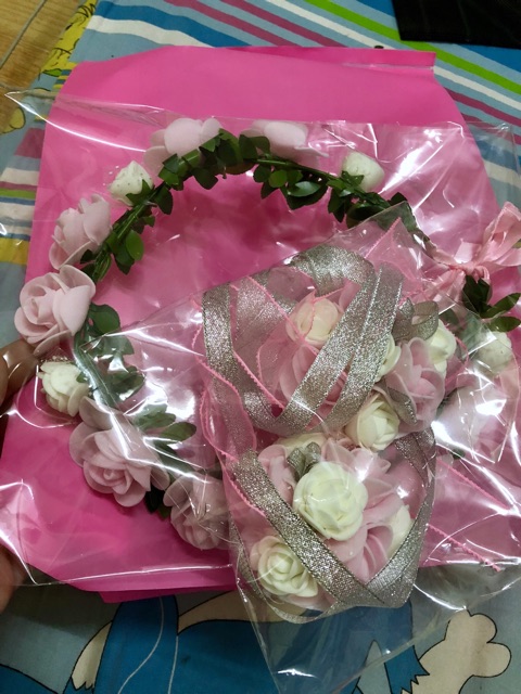 Combo vòng hoa đội đầu và vòng cổ tay