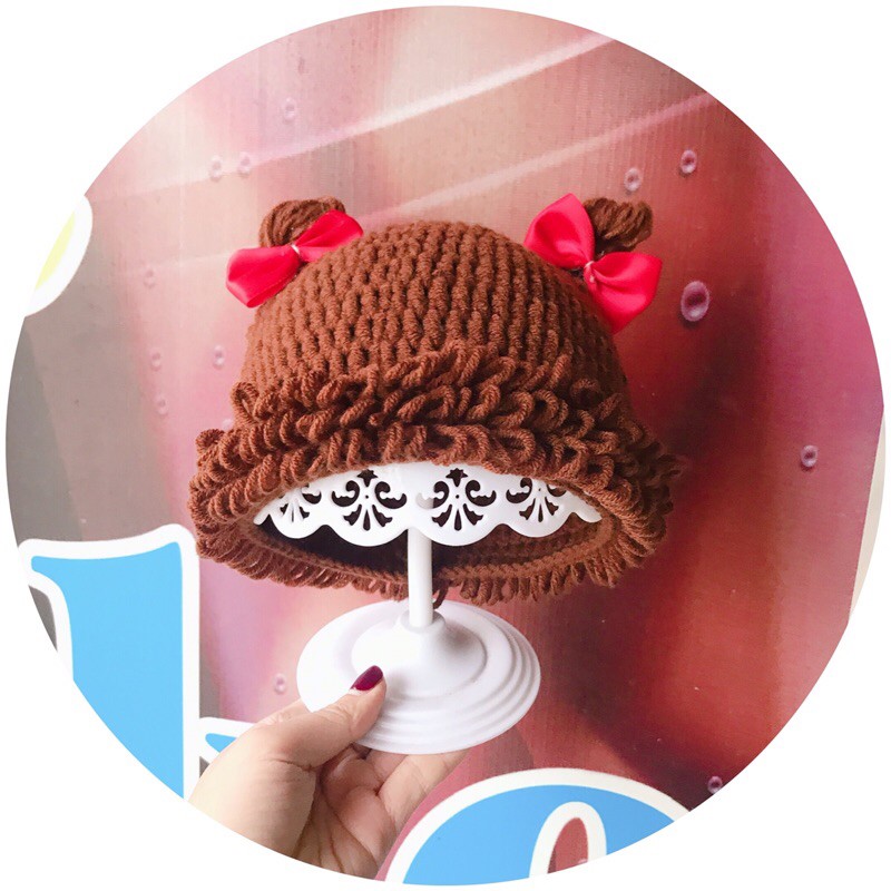 nón tóc xù dễ thương bé gái