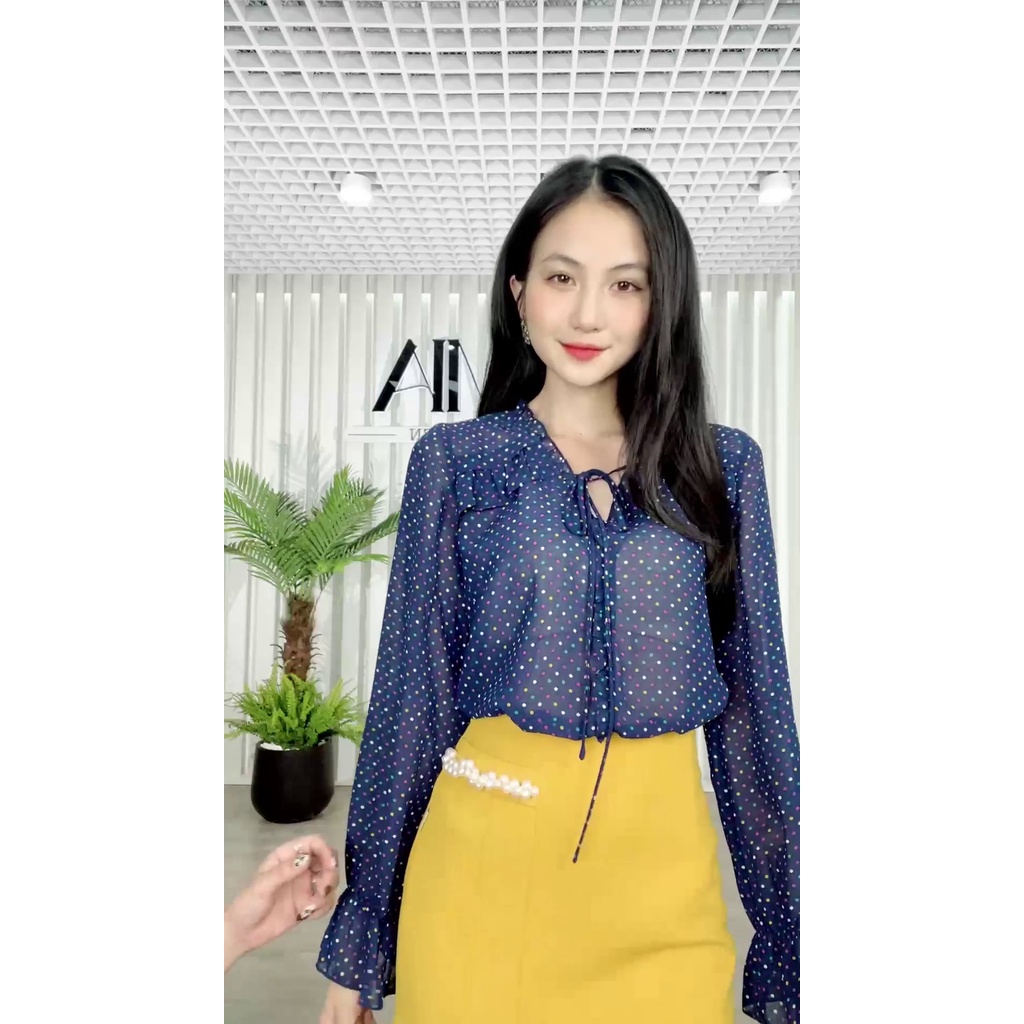 Áo sơ mi nữ Lamia Design SM313 màu xanh than chấm bi