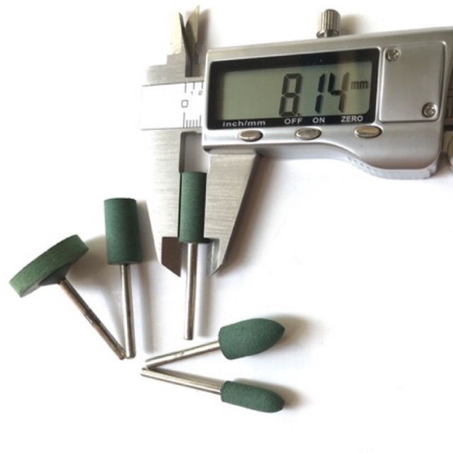 Bộ 5 trục mài đánh bóng bằng cao su đặc,cứng,cán 3mm