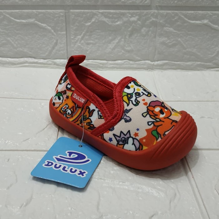 Giày Slip ON Họa Tiết Kì Lân Cho Bé Gái (20 Màu Đỏ)