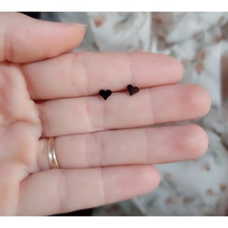 Khuyên tai hình trái tim/ khuyên thép y tế