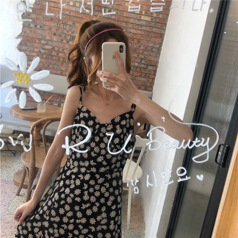 SUXI Đầm Midi Hoạ Tiết Hoa Cúc Thiết Kế Xẻ Quyến Rũ