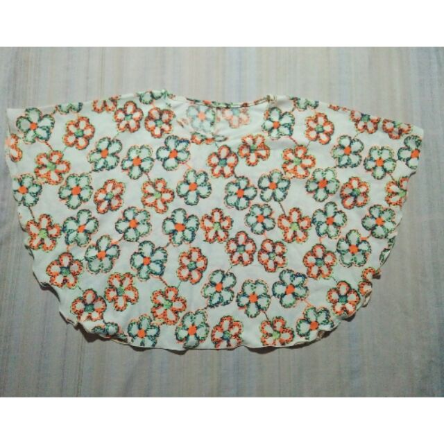 D11. Áo kiểu cánh dơi chất voan có độ giãn size M. Hàng thùng