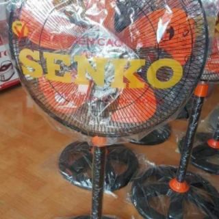 Quạt đứng Senko 4.5 tắc DCN1806