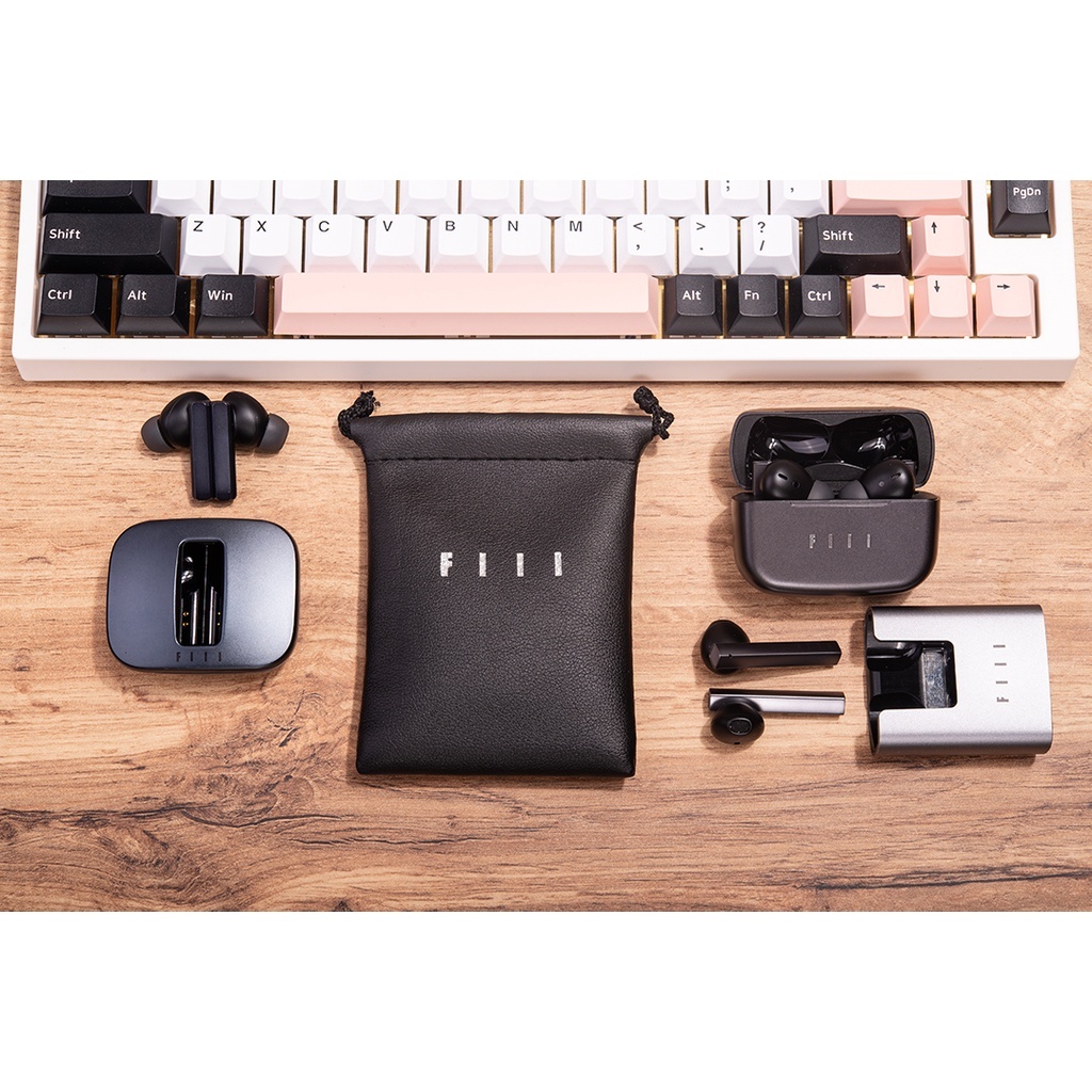 Túi da FIIL - Hàng chính hãng | Dùng đựng cho tai nghe True Wireless, inear để bảo vệ tránh trầy, xước