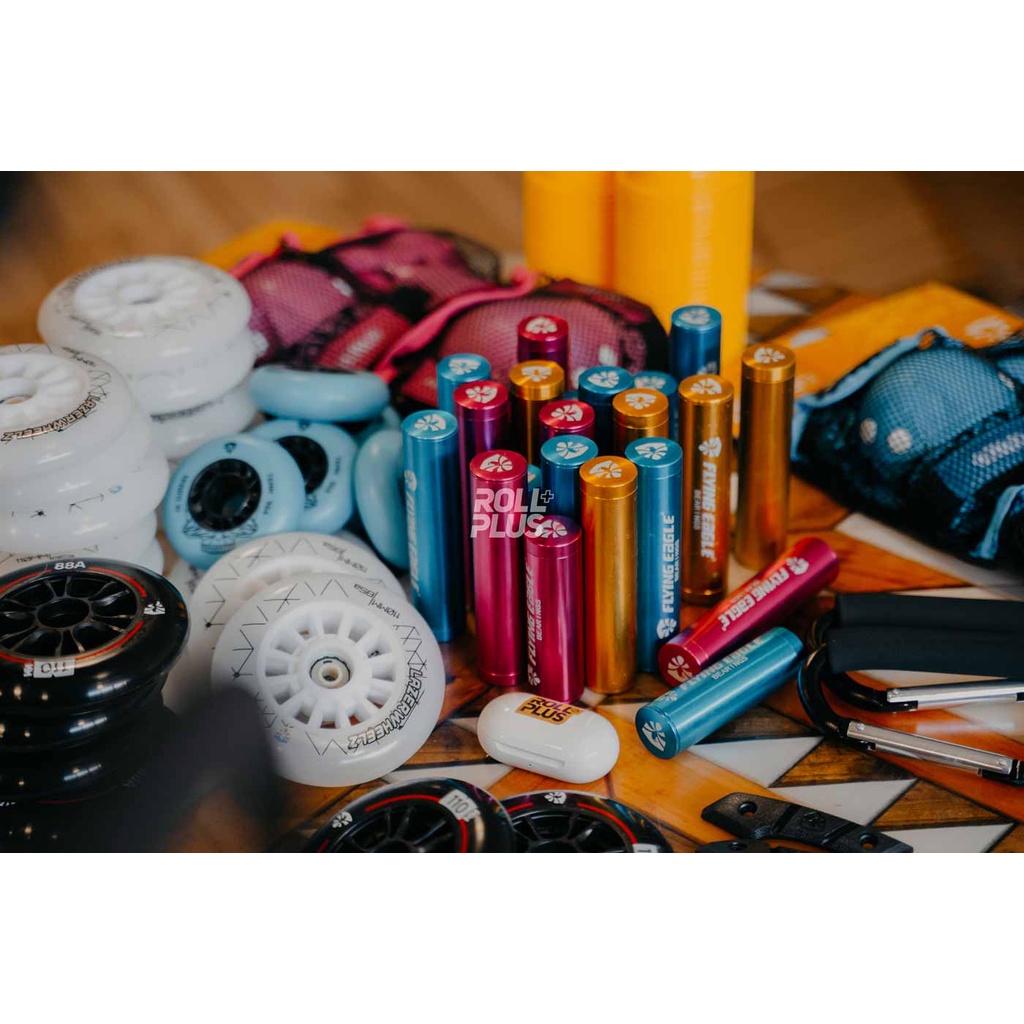 Bánh đèn patin size lớn 110mm Flying Eagle Lazerwheelz - ánh sáng trắng