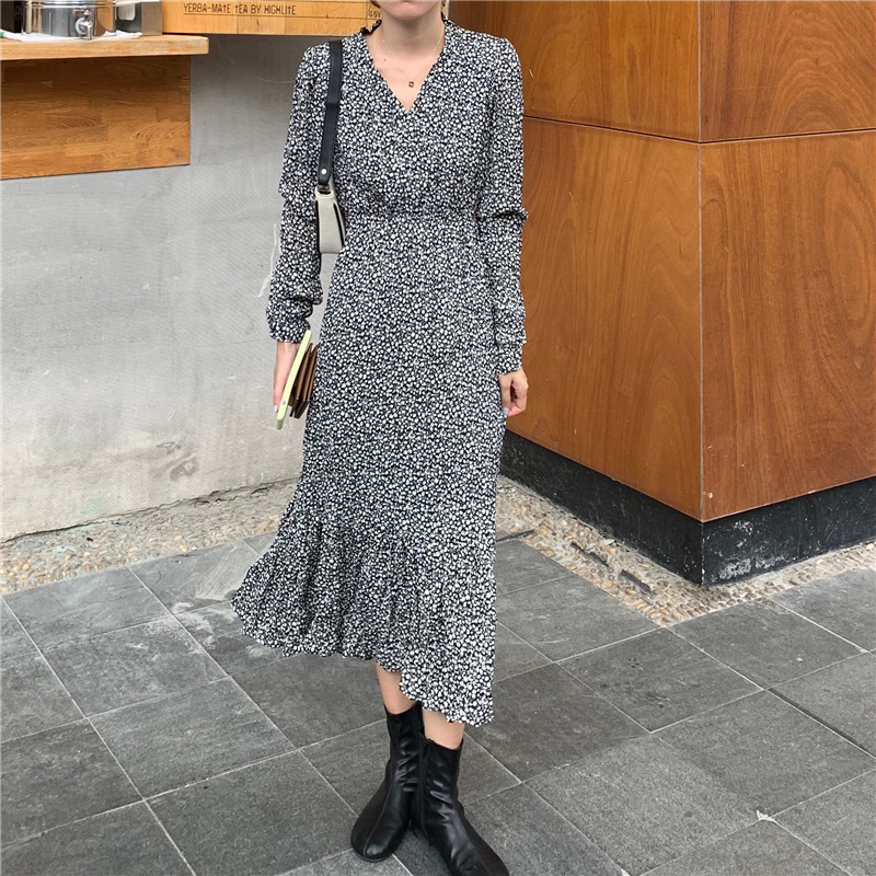 Đầm Midi Tay Dài Hoạ Tiết Hoa Phong Cách Retro 37945