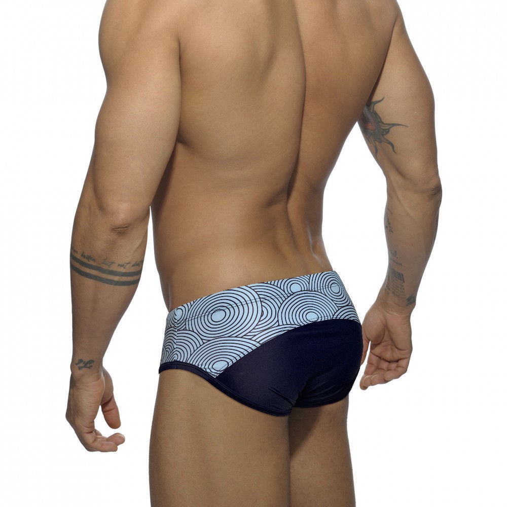 Quần Bơi Lưng Thấp Co Giãn Quyến Rũ Thời Trang Đi Biển Mùa Xuân Cho Nam | BigBuy360 - bigbuy360.vn