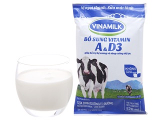 Sữa túi Vinamilk - có loại ít đường (date mới)