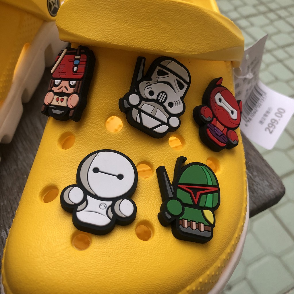 Combo 11 cái Sticker / Jibbitz Nút Gắn Dép Siêu anh hùng, Marvel cho Crocs, Dép Sục