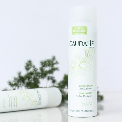 Xịt Khoáng Dưỡng Ẩm Cho Da Caudalie Grape Water 200ml Chuẩn Pháp