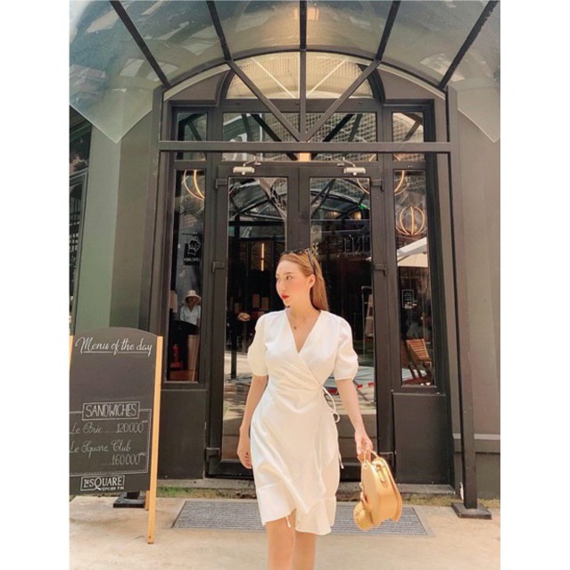 Đầm trắng cổ chữ V đắp chéo tay lỡ bồng - Freesize -Pink moon store | BigBuy360 - bigbuy360.vn