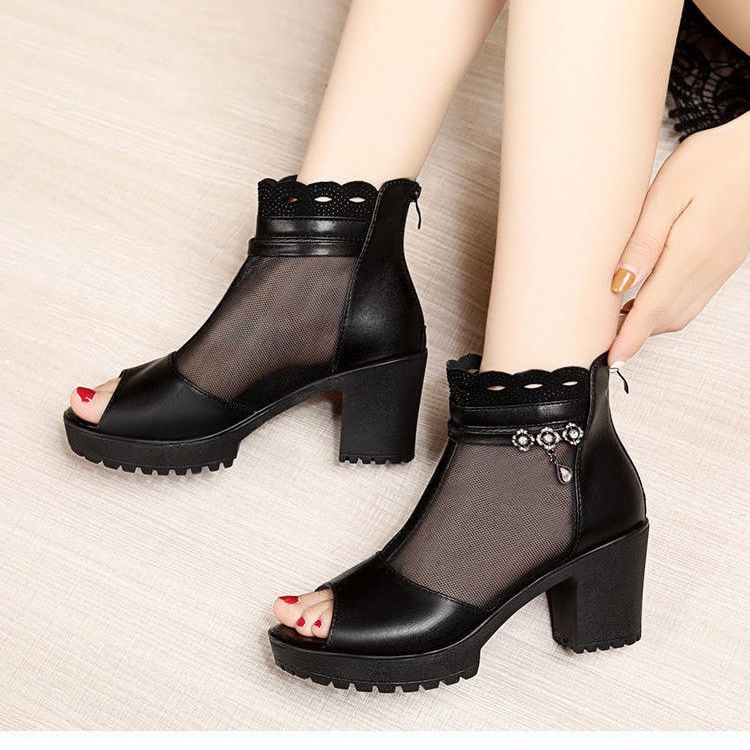 Giày Sandal Lưới Đế Dày Mềm Mại Dày Dặn Thời Trang Mùa Hè Dành Cho Phụ Nữ Trung Niên 2022