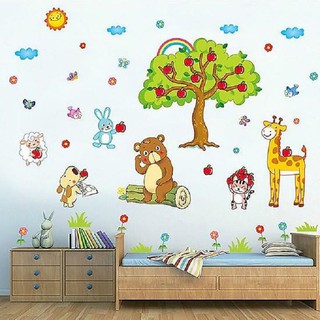 Decal dán tường hình thú cây táo