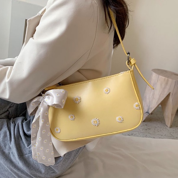 Shoulder &amp; Tote daisy bag baguette bag underarm bag armpit bag  women's bag small square bag 2020 popular new style all-around small shoulder bag cross body method stick bag ins malaysiafashion goodquality soft surface promotion