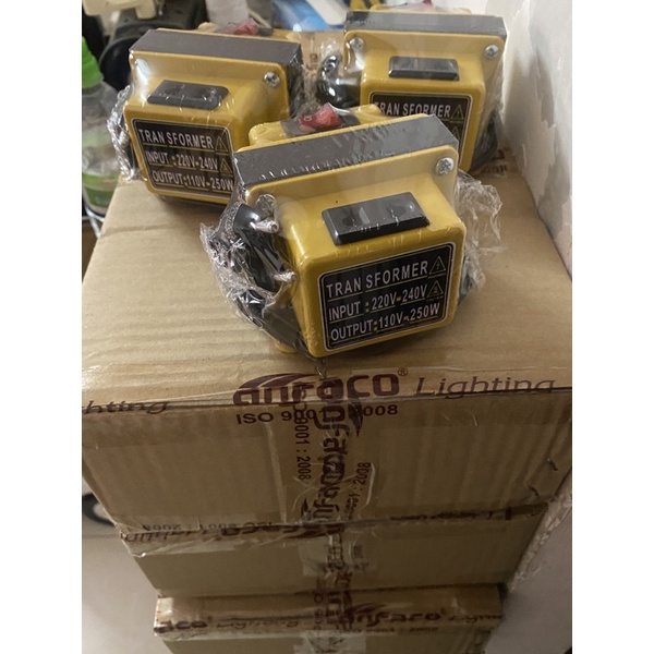biến áp 220v ra 110v