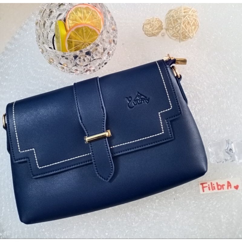 Túi da đeo chéo nữ thời trang mềm mại không bong tróc, thấm nước TOTE07- Filibrastyle