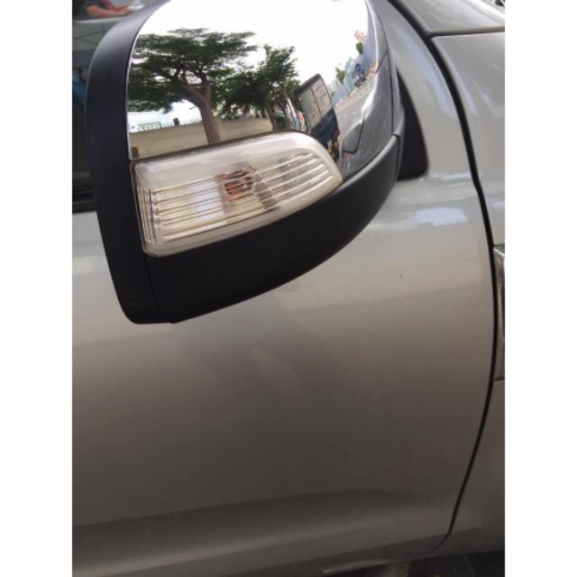 Đèn xi nhan gương dùng cho các dòng xe toyota vios - atis - camry