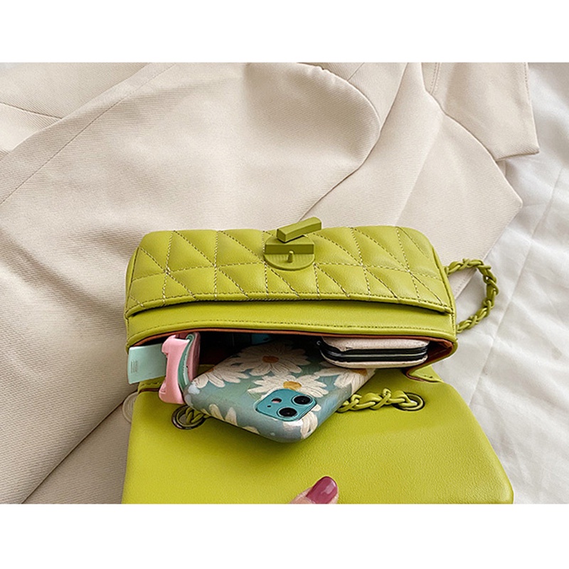 Túi đeo vai IELGY hình vuông cỡ nhỏ dây đeo phối xích thời trang cho nữ