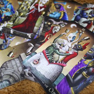 DEVIANT MOON TAROT - ÁNH TRĂNG SIÊU THỰC ( PHIÊN BẢN KHÔNG VIỀN )