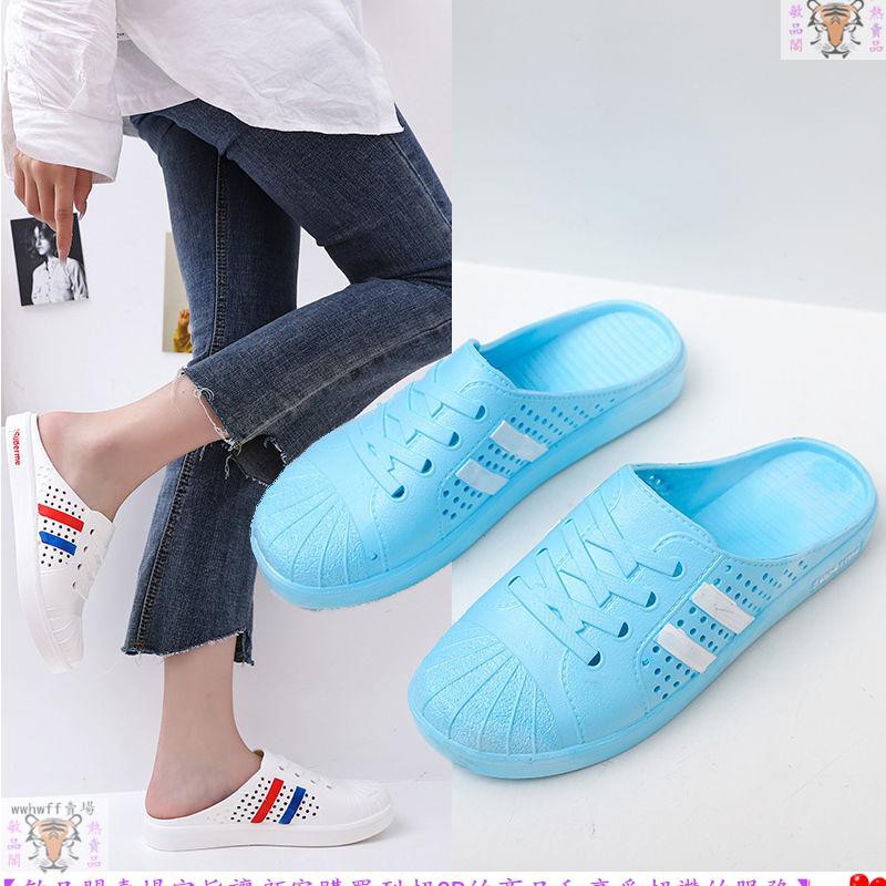 Giày Crocs Đế Bằng Chống Trượt Siêu Nhạy Màu Trắng