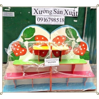 tủ hình dâu tây cho bé