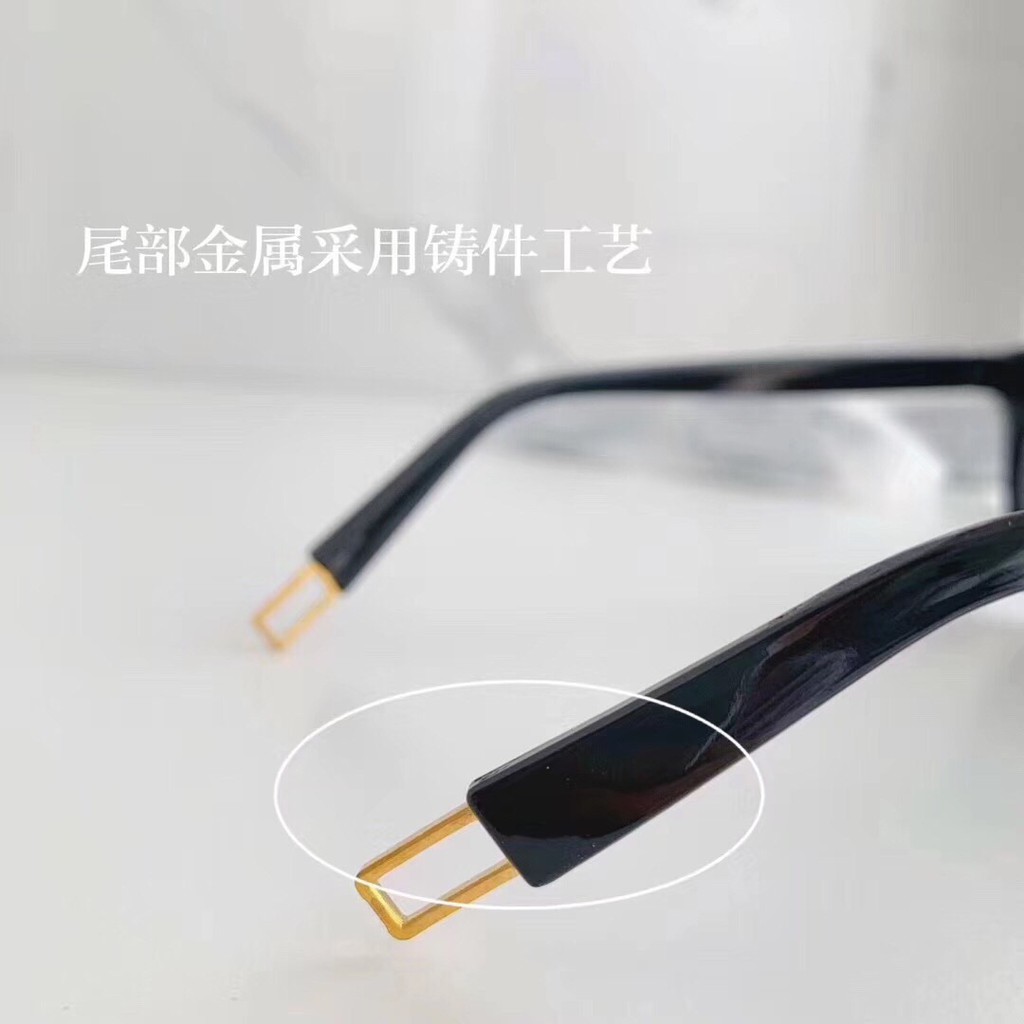 [Mã SKAMCLU7 giảm 10% tối đa 50K đơn 0Đ] Kính V SƠN TÙNG, thời trang, MẮT ĐEN, CÓ HỘP | BigBuy360 - bigbuy360.vn