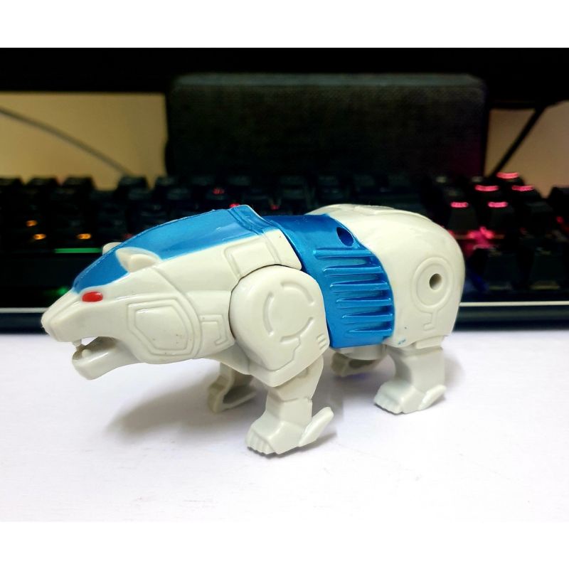 Siêu nhân gao gấu trắng