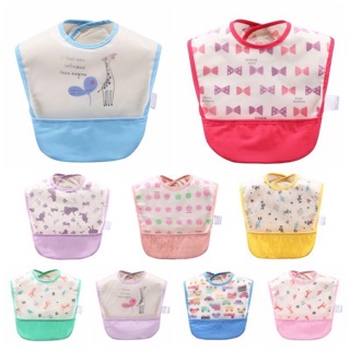 Yếm ăn dặm không tay xuất Nhật cho bé