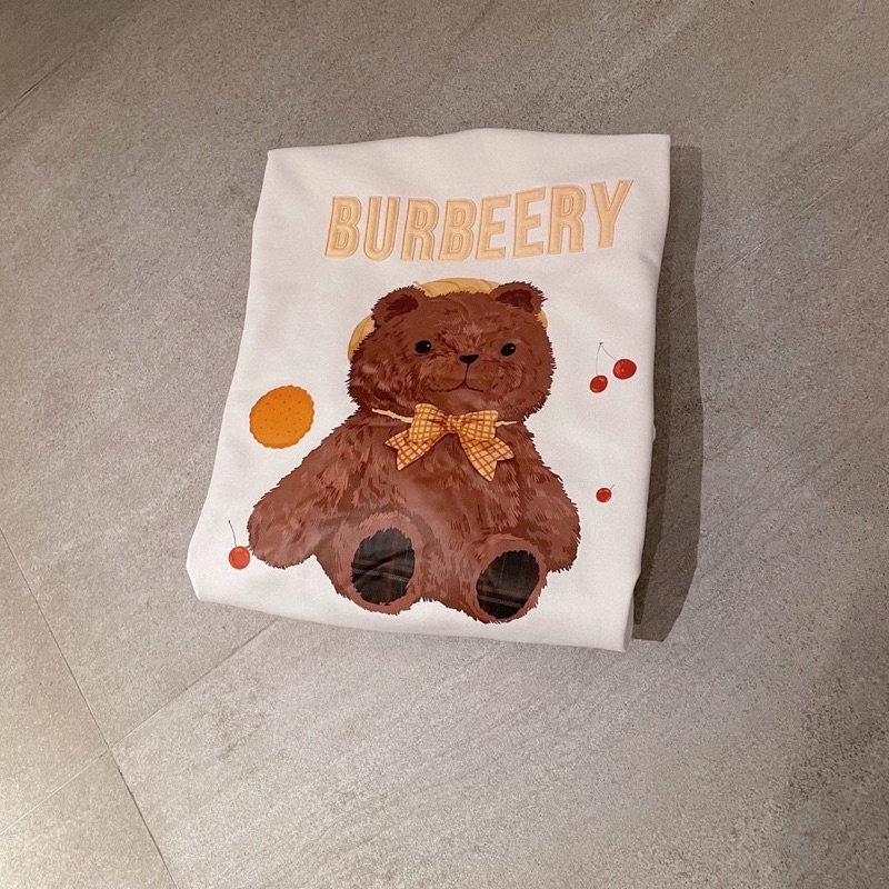 Áo Nỉ Burbeery, Áo Nỉ Cổ Tròn, Gấu Cherry. | BigBuy360 - bigbuy360.vn